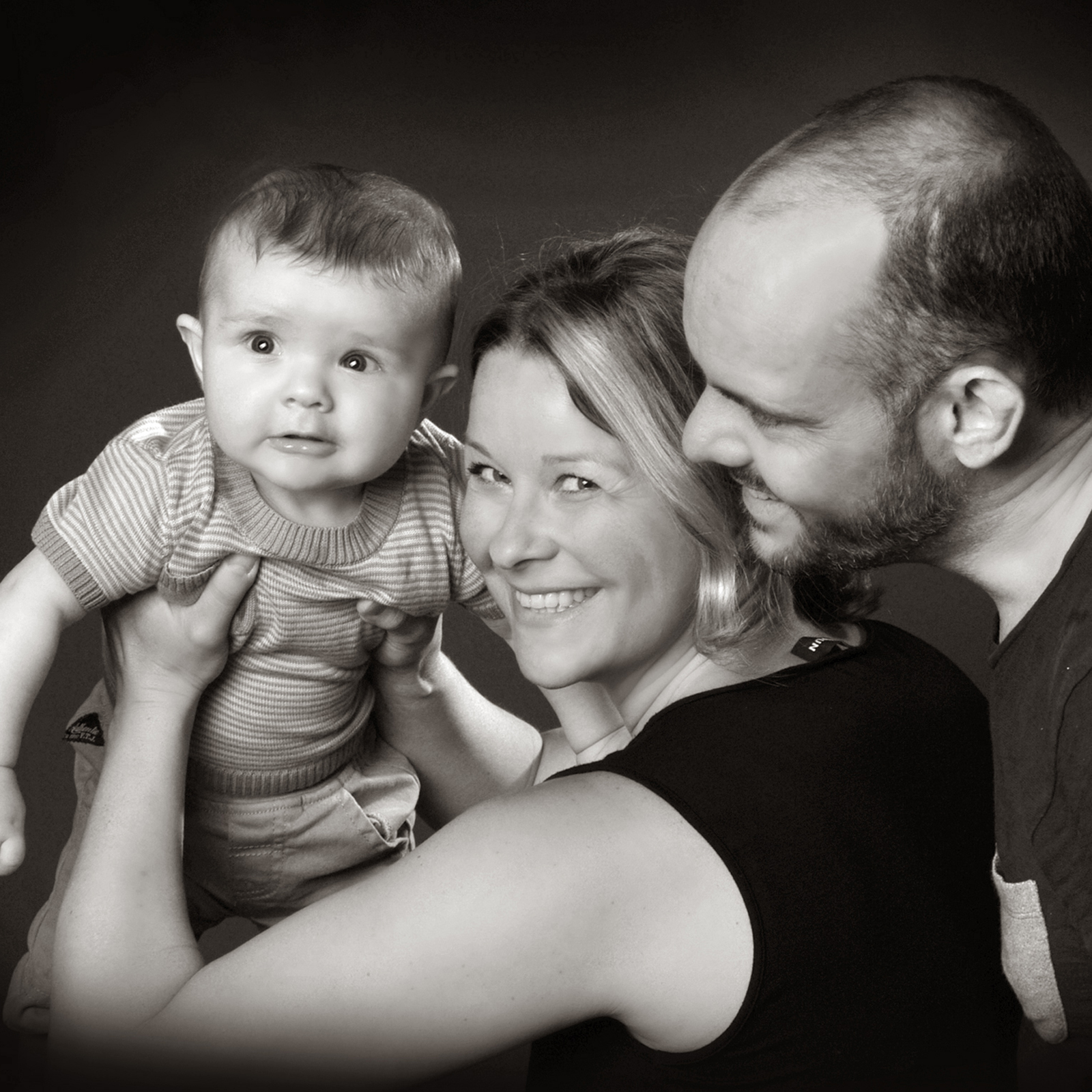 https://www.fotoatelier-gabriele.de/wp-content/uploads/2017/04/Family2.jpg